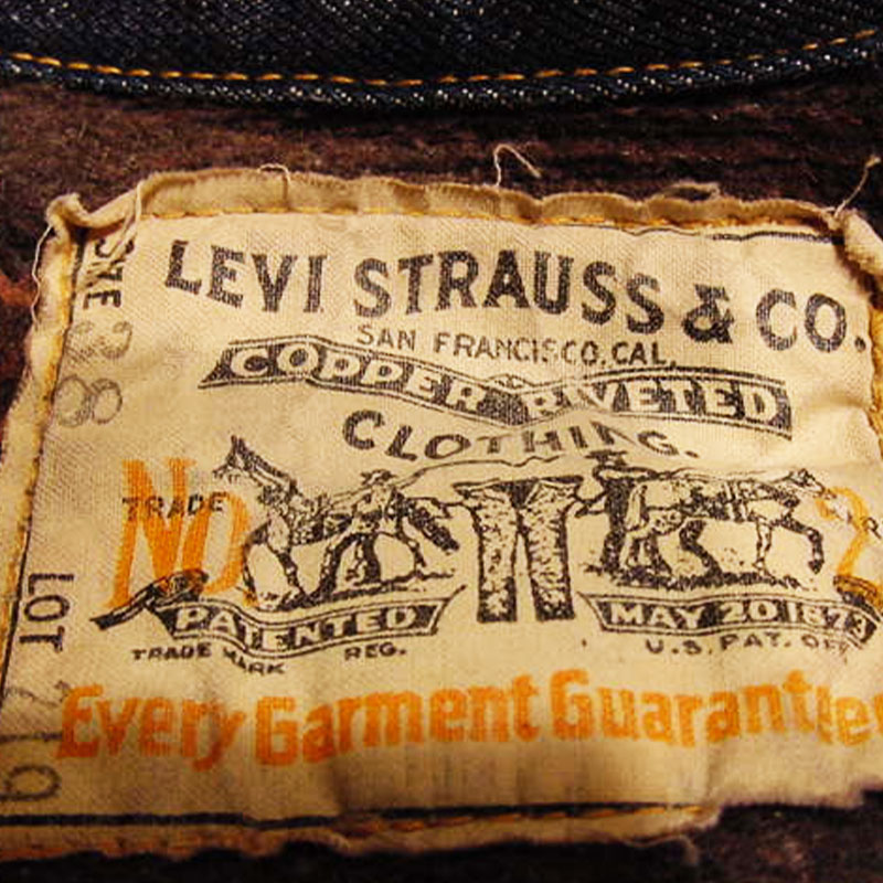 LEVIS 219
